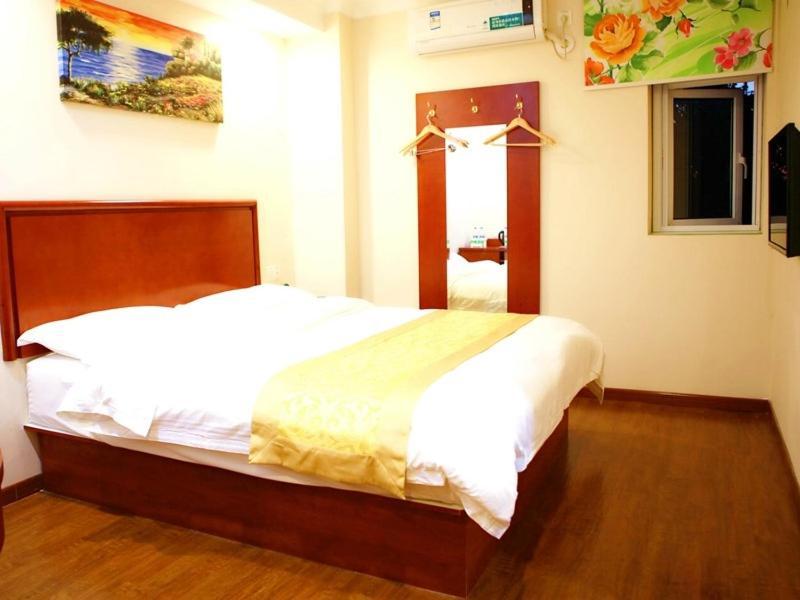 Greentree Inn Shanghai Hongqiao Hub Cao'An Road Huajiang Branch Road Express Hotel Jiading Eksteriør bilde
