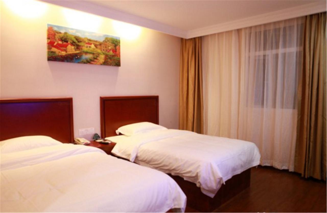 Greentree Inn Shanghai Hongqiao Hub Cao'An Road Huajiang Branch Road Express Hotel Jiading Eksteriør bilde