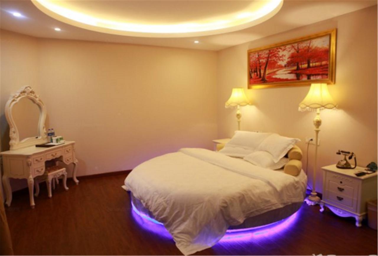 Greentree Inn Shanghai Hongqiao Hub Cao'An Road Huajiang Branch Road Express Hotel Jiading Eksteriør bilde