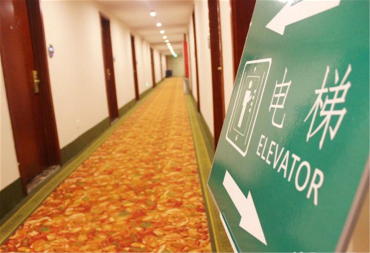 Greentree Inn Shanghai Hongqiao Hub Cao'An Road Huajiang Branch Road Express Hotel Jiading Eksteriør bilde